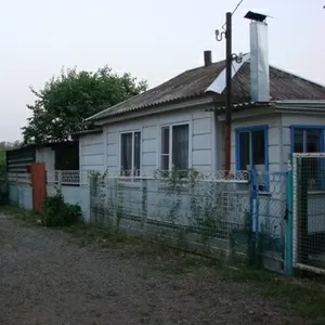 участок на берегу Дона,  газ,  вода,  свет,  асфальт,  станица Раздорская, 
