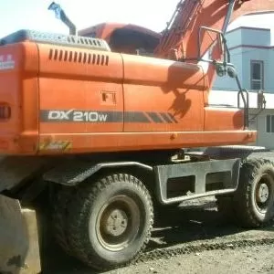 Колесный экскаватор Doosan DX210W