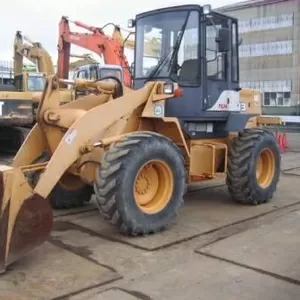 Продается фронтальный погрузчик TCM L—13.
