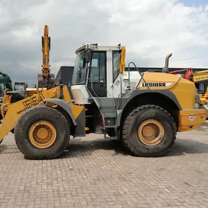  Фронтальный погрузчик Liebherr  L 554 2+2