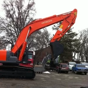 Гусеничный экскаватор Hitachi ZX 330.