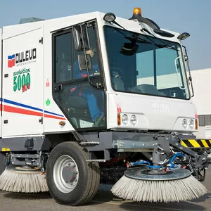  Комбинированная конвейерно-вакуумная и моечная машина Dulevo  5000 EV