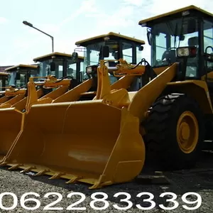 Китайские колесные фронтальные погрузчики со склада