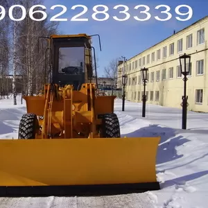 Китайские колесные фронтальные погрузчики со склада