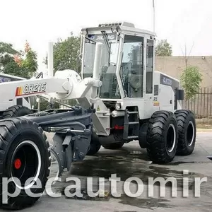 Автогрейдер XCMG GR215.