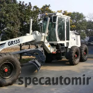Автогрейдер XCMG GR135.  