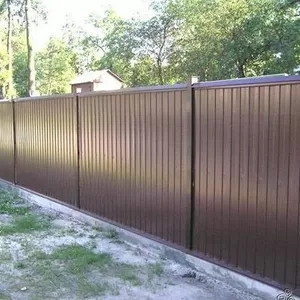 Установка забора из профнастила в Краснодаре