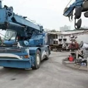Кран Komatsu LW -250-5.