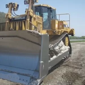 Бульдозер Caterpillar D9R.