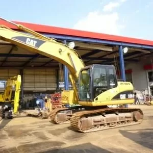 Экскаватор Caterpillar 320 DRR.