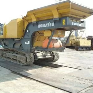 Дробилка Komatsu BR380-JG.