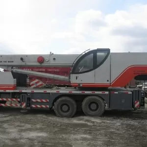 Продам в наличии Автокран  Zoomlion QY30V.