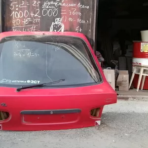Продам крышку багажника Ford Escort CL