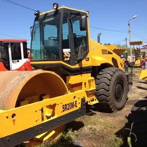 Механический одновальцевый виброкаток SHANTUI SR20M-E       
