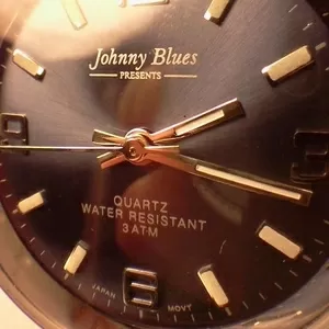 Классические часы Johnny Blues «PRESENTS»