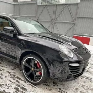 Продаю автомобиль Porsche Cayenne Turbo S