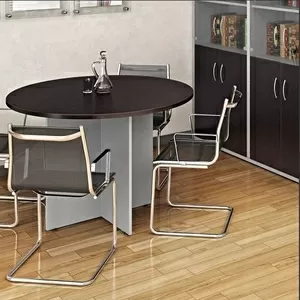 Мебель для переговорных,  столы и стулья для переговорной комнаты купит