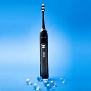 Звуковая зубная щетка Revyline RL010 Black с футляром