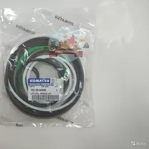 Р/к г/ц подъема стрелы 707-99-64080 Komatsu WA380-5