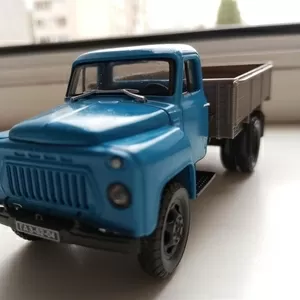 Модель  ГАЗ -52-04 маcштaб 1/43 ,  Наш автопром  Саратов