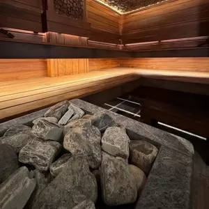 Русская баня с теплым бассейном,  беседкой и мангалом в центре Сириуса