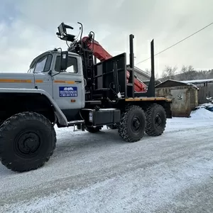 Заводские лесовозы Урал турбированные с манипуляторами Велмаш 