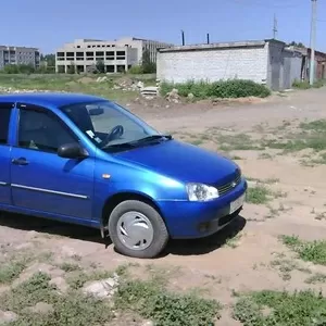 автомобиль LADA 