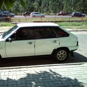 Продаю автомобиль ВАЗ-21093