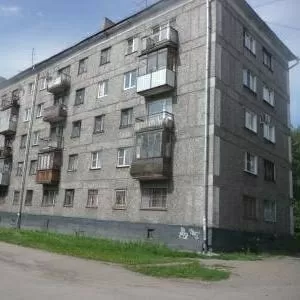 Продам 3-к квартиру на пр. Дружбы,  2,  чистая продажа. 1420 т.р.