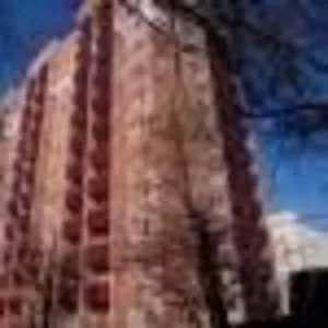 ПРОДАЮ  2-комнатную  квартиру,  ул. 50 лет ВЛКСМ 18,  т. 46-70-06