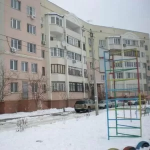 Продается трехкомнатная  квартира 78, 7 кв.м.