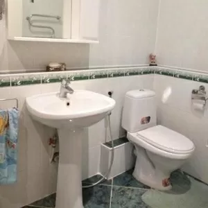 2-комн квартиру ул Кольцевая 8, с евроремонтом, новостройка продам.Тел 9