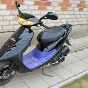 продаю скутер HONDA DIO AF-35 zx в хорошем состоянии.