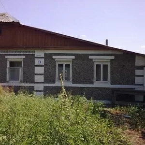 Продается жилой дом с участком земли